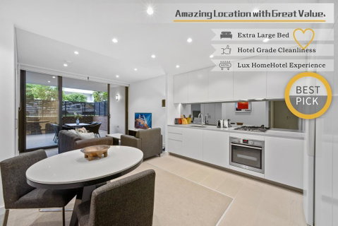 Peaceful, Water-side Retreat With Huge Courtyard. - Sydney Tourism 1
