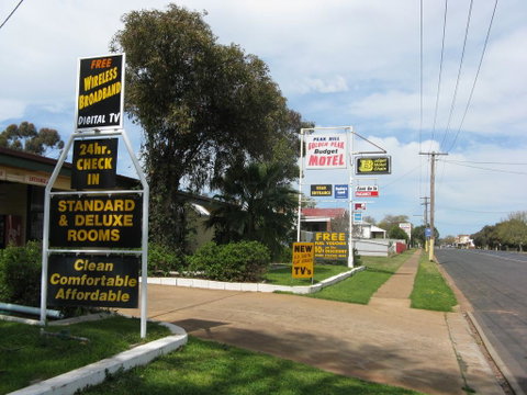 Peak Hill Golden Peak Budget Motel - Sydney Tourism 0