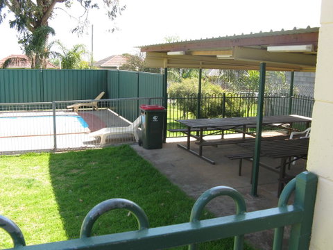 Peak Hill Golden Peak Budget Motel - Sydney Tourism 3
