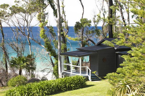 Pebbly Beach Escape - Sydney Tourism 1