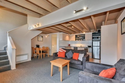 Pinot - Sydney Tourism 0