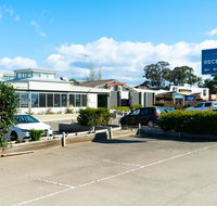 Plumpton hotel - Sydney Tourism