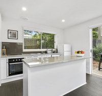 Point Roadknight Villa 3 - Sydney Tourism