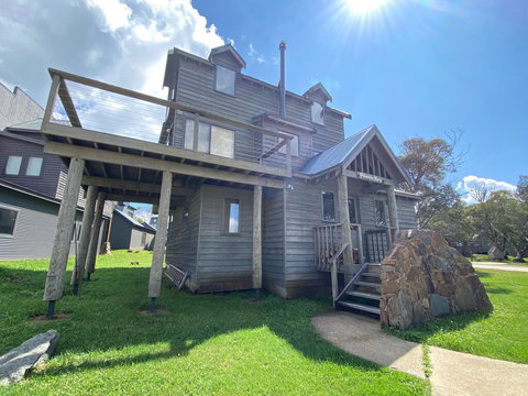 Powderkeg-DPA - Sydney Tourism 0