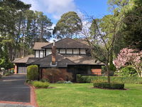 Book Park Orchards Accommodation Vacations Sydney Tourism Sydney Tourism