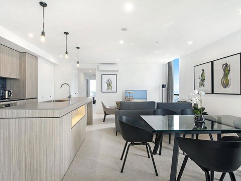 Qube Broadbeach - Luxury 2 Bedroom Ocean View - Sydney Tourism 2