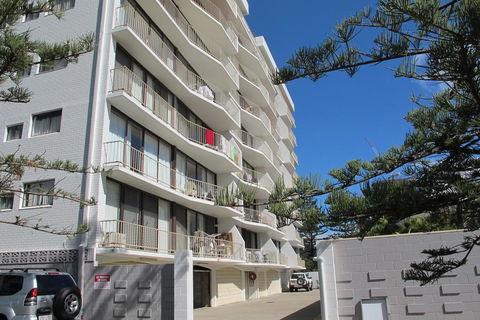 Queensleigh Holiday Apartments - Sydney Tourism 1