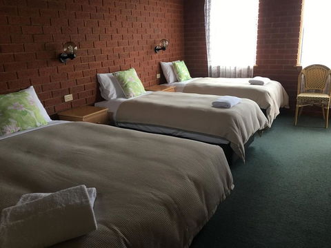 Railway Motel Myrtleford - Sydney Tourism 2