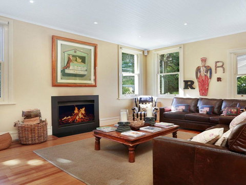 Redcourt - Est 1904: Southern Highlands Elegance - Sydney Tourism 2