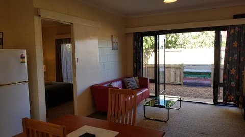 Rise N' Shine - Min Stay 4 Nights - Sydney Tourism 1
