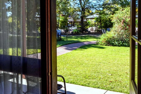 River Country Inn - Sydney Tourism 3