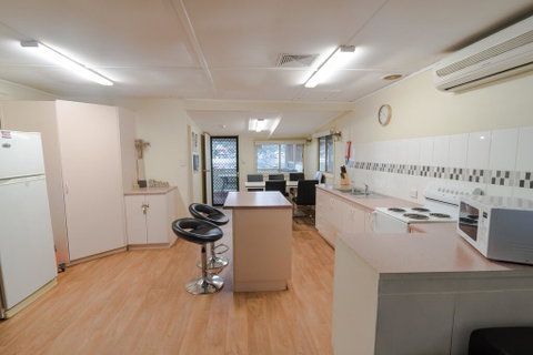 Riverfront Getaway - Mannum - Sydney Tourism 2