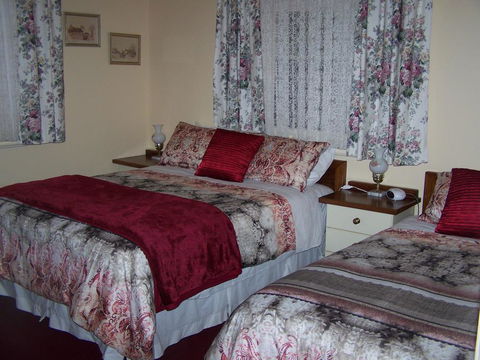 RJ's Bed & Breakfast - Sydney Tourism 2