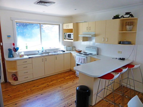 Ruby's @ Culburra Beach - Sydney Tourism 3
