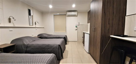 Ryley Motor Inn - Sydney Tourism 1