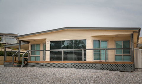 SALT - 37 Oceanview Drive - Sydney Tourism 1