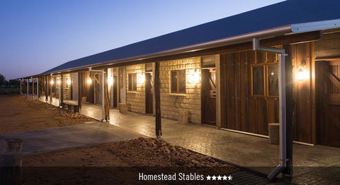 Saltbush Retreat - Sydney Tourism 0