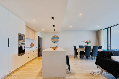 Saltwater Calm At The Cosmopolitan Cotton Tree - Sydney Tourism 1
