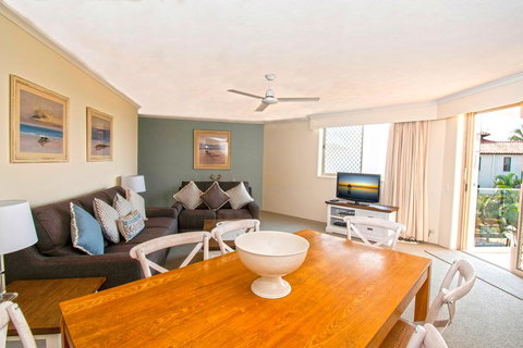 Sandcastles On Currumbin Beach - Sydney Tourism 3