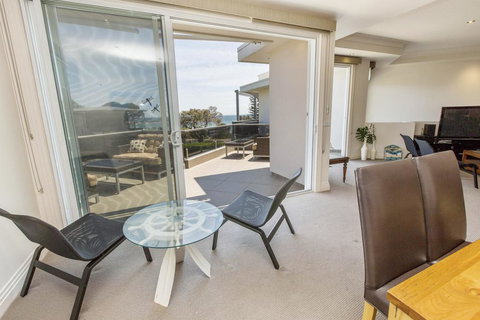 SEA GRANGE - MORNINGTON - Sydney Tourism 0