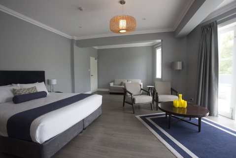 Seabreeze Hotel - Sydney Tourism 3
