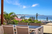 Seaview Beach House By Corporate Boardies