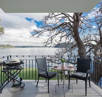 Serene And Stylish Harbourside Apartment - Sydney Tourism