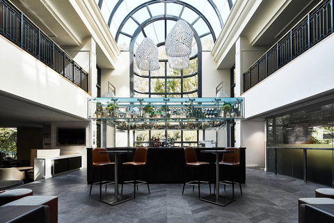 Sheraton Grand Sydney Hyde Park - Sydney Tourism 0