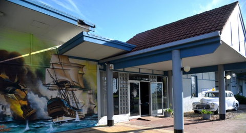 Ship Inn Motel - Sydney Tourism 0
