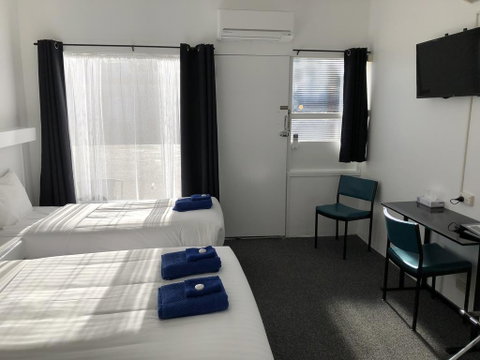 Ship Inn Motel - Sydney Tourism 3