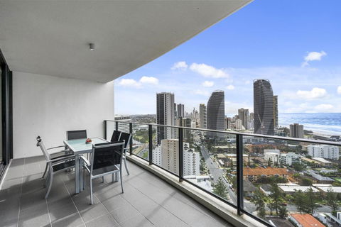 Sierra Grand Broadbeach - GCLR - Sydney Tourism 2