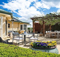 Sinden Park - garden swimming pool rural vistas