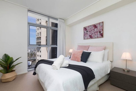 SK2 - 3BR With Pool Gym Steam Room In Story Bridge - Sydney Tourism 0