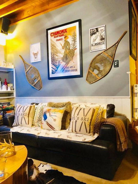 Snowmass Chalet - Sydney Tourism 3