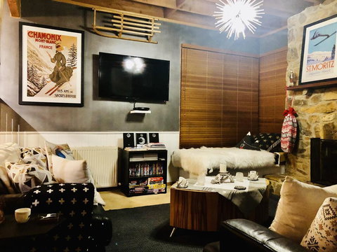 Snowmass Chalet - Sydney Tourism 2