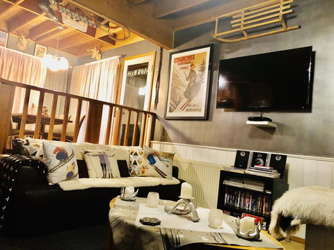 Snowmass Chalet - Sydney Tourism 1