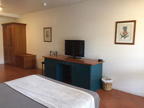 Sovereign Resort Hotel - Sydney Tourism 2