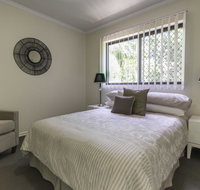 Spring Hill with Pool - Sydney Tourism