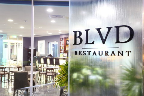 Springfield Lakes Boutique Hotel - Sydney Tourism 3