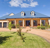 Stately Bowral Designer Home - Sydney Tourism
