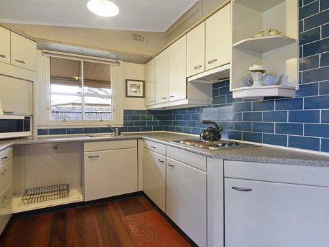 Station Masters Cottage - Classic Quaint & Nostalgia - Sydney Tourism 1