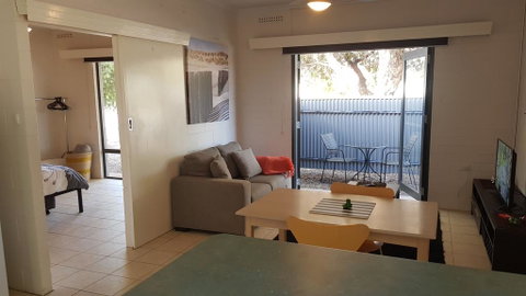 Stay Awhile In Port Pirie - Min Stay 4 Nights - Sydney Tourism 1
