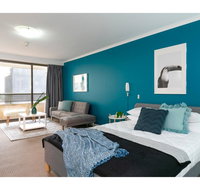 Striking and super convenient studio with balcony - Sydney Tourism