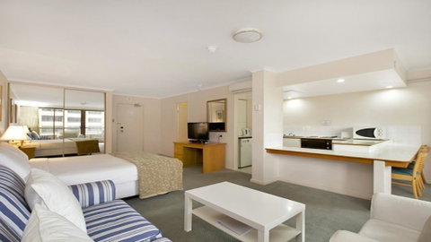Studio With Balcony At College St - Sydney Tourism 0
