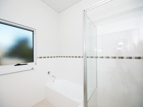 Stunning Holiday Townhouse - Sydney Tourism 1