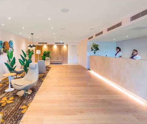 Stunning Oceanview 2BR Unit, Free Carpark & WIFI - Sydney Tourism 3