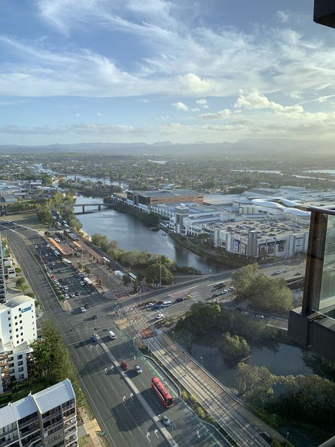 Stunning Oceanview 2BR Unit, Free Carpark & WIFI - Sydney Tourism 1