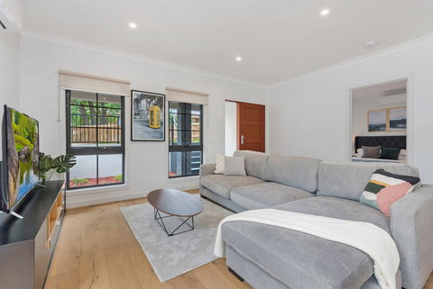 Style, Comfort And Convenience - Sydney Tourism 3