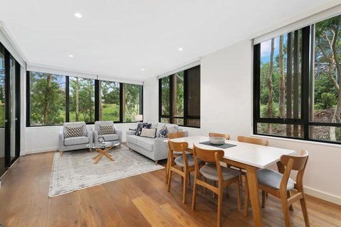 Stylish Lux Home With Hotel Grade Cleanliness - Sydney Tourism 0