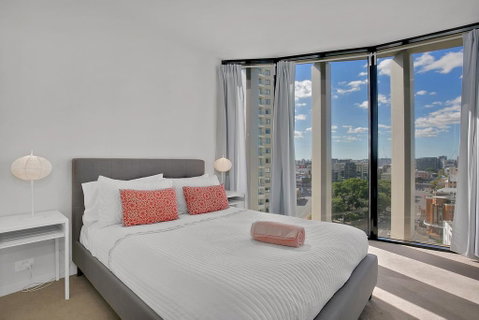 Stylish Resort Living In The City - Sydney Tourism 2